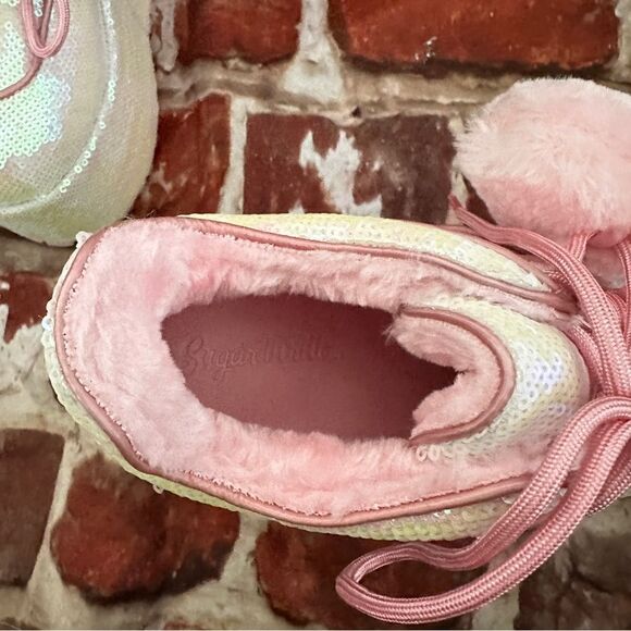 NWT Sugar Thrillz opalescent sequin heart plush cascade dreams platforms Sz 7 - Picture 7 of 10